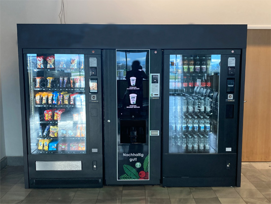 Automatenverkleidung Aus Holz, Metall oder Kunststoff integriert und freistehend