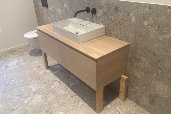 Bad Schubladenschrank Eiche weiß gebeizt