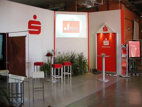 Stellw�nde, Stehtische, Barhocker, Displays