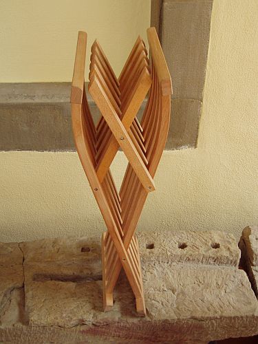 Museumsvitrine Mecklenburg Museumsm�bel, Ausstellungsm�bel, Objektm�bel Klappstuhl Mecklenburg, Kommoden, Tische, Pulte